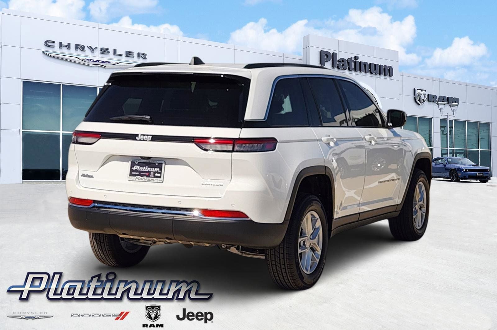 2026 Jeep Grand Cherokee GRAND CHEROKEE LAREDO 4X2