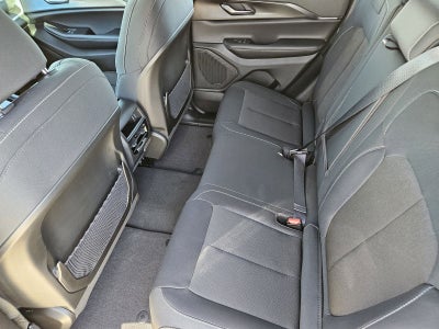 2026 Jeep Grand Cherokee GRAND CHEROKEE LAREDO 4X2