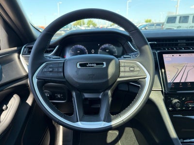 2027 Jeep Grand Cherokee Laredo X InTransit