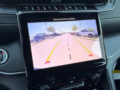 2027 Jeep Grand Cherokee Laredo X InTransit