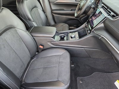 2025 Jeep Grand Cherokee GRAND CHEROKEE ALTITUDE X 4X2