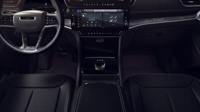 2026 Jeep Grand Cherokee GRAND CHEROKEE LAREDO ALTITUDE 4X2