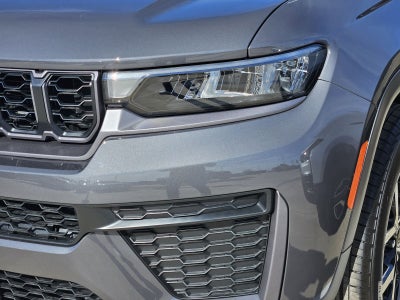 2026 Jeep Grand Cherokee GRAND CHEROKEE LAREDO ALTITUDE 4X2