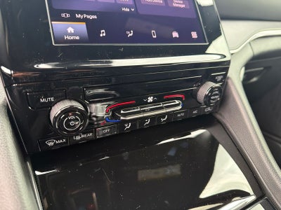 2026 Jeep Grand Cherokee GRAND CHEROKEE LAREDO 4X4