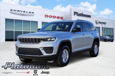 2025 Jeep Grand Cherokee GRAND CHEROKEE LAREDO 4X4