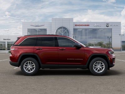 2025 Jeep Grand Cherokee GRAND CHEROKEE LAREDO X 4X4