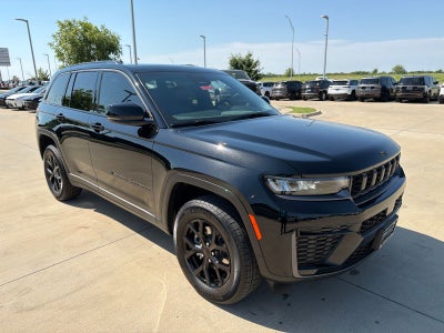 2026 Jeep Grand Cherokee GRAND CHEROKEE LAREDO ALTITUDE 4X4