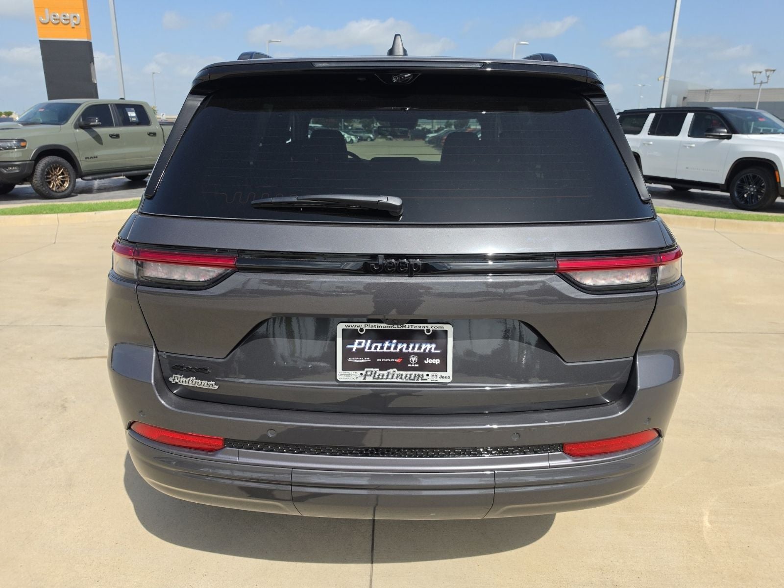 2026 Jeep Grand Cherokee GRAND CHEROKEE LIMITED RESERVE 4X4