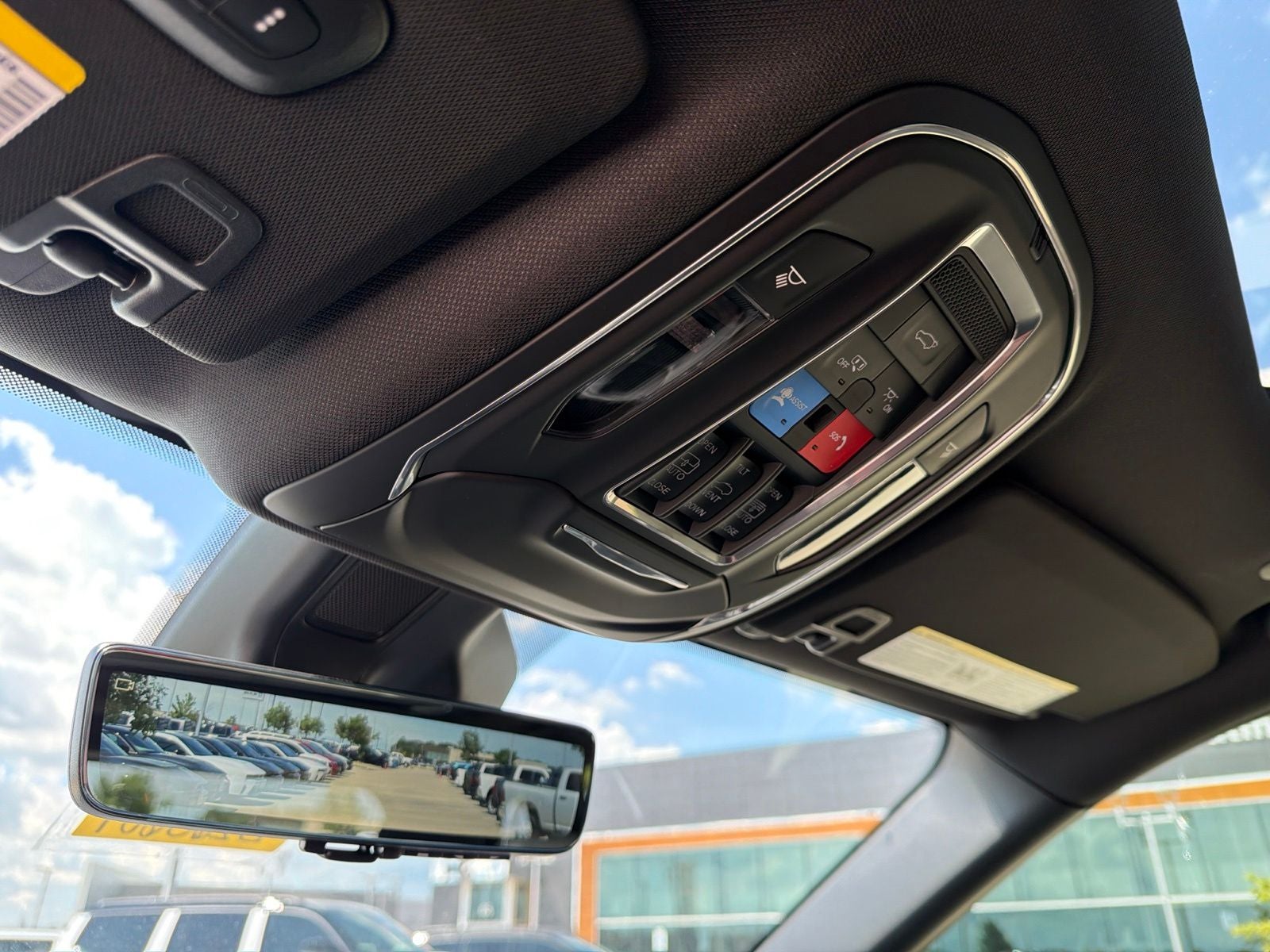 2026 Jeep Grand Cherokee GRAND CHEROKEE LIMITED RESERVE 4X4