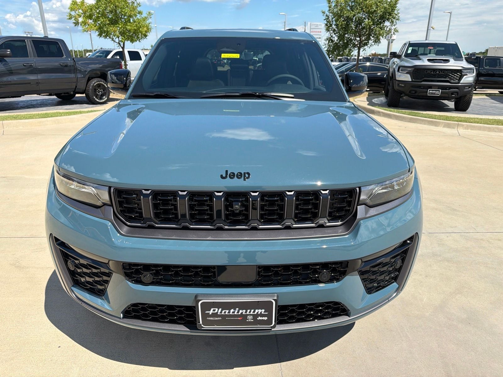 2026 Jeep Grand Cherokee GRAND CHEROKEE LIMITED RESERVE 4X4