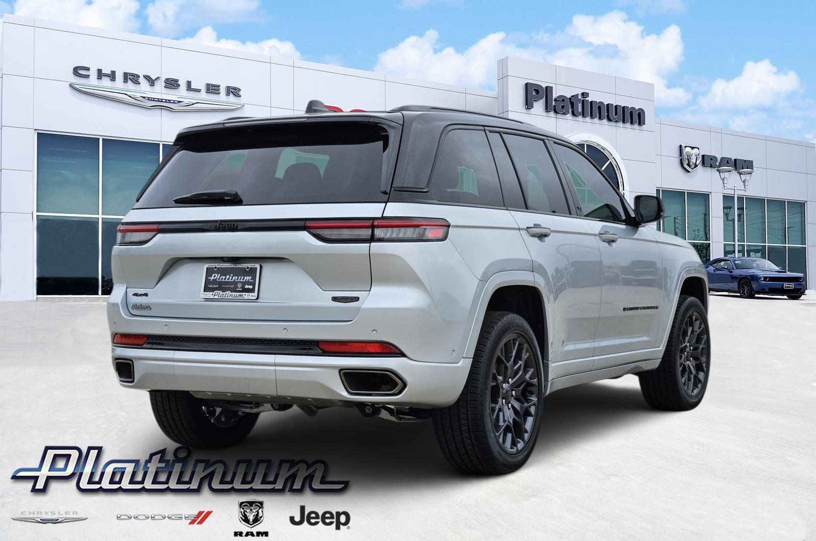 2025 Jeep Grand Cherokee GRAND CHEROKEE SUMMIT RESERVE 4X4