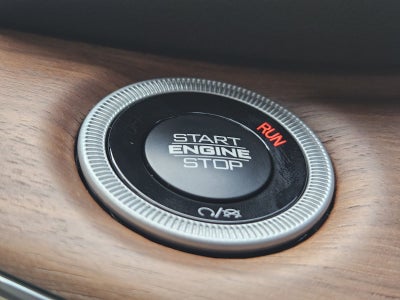 2025 Jeep Grand Cherokee GRAND CHEROKEE SUMMIT RESERVE 4X4