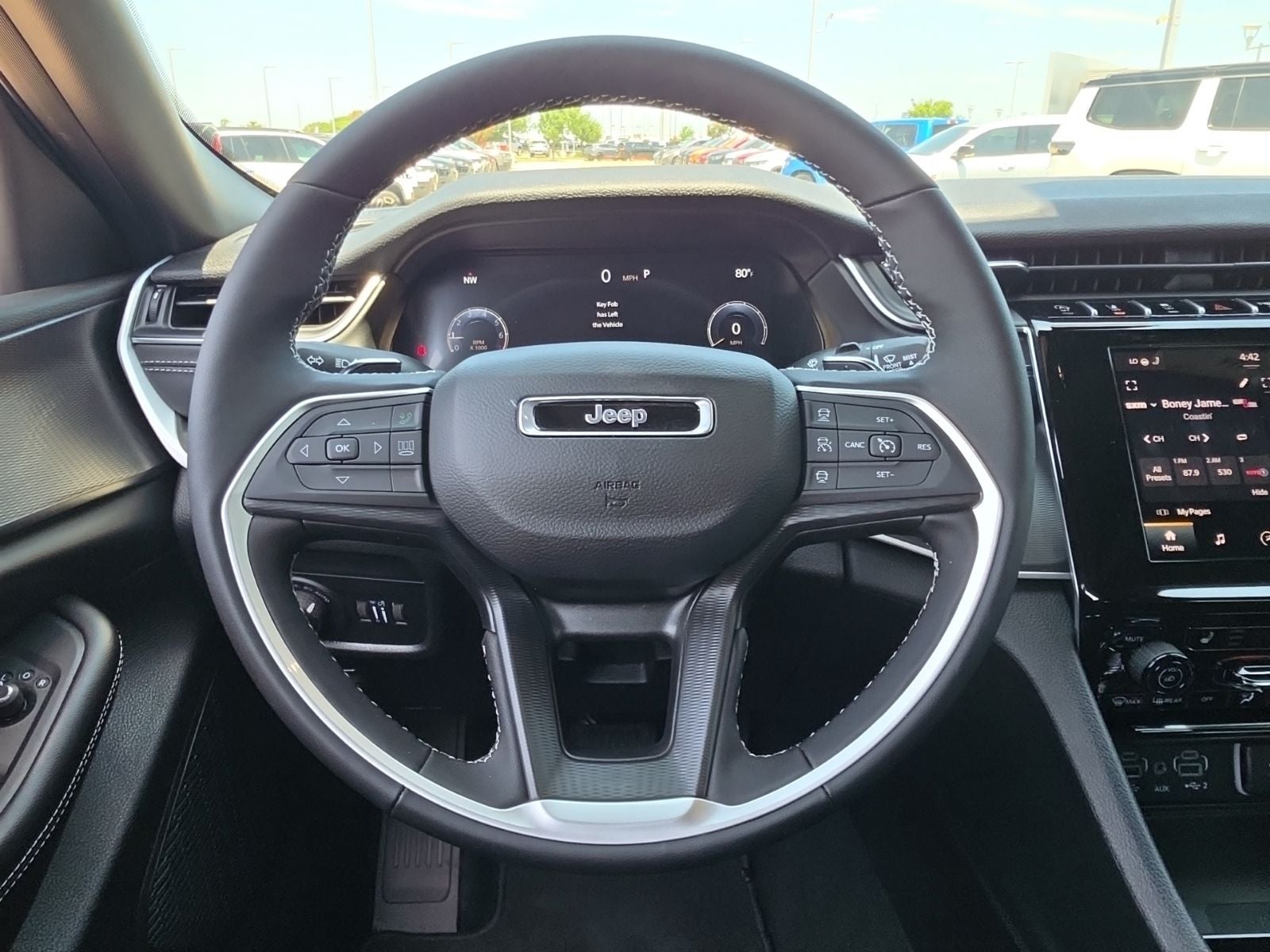 2026 Jeep Grand Cherokee L GRAND CHEROKEE L LAREDO X 4X2