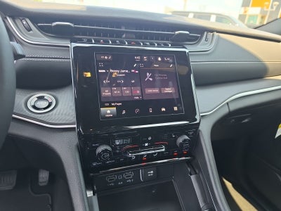 2026 Jeep Grand Cherokee L GRAND CHEROKEE L LAREDO X 4X2