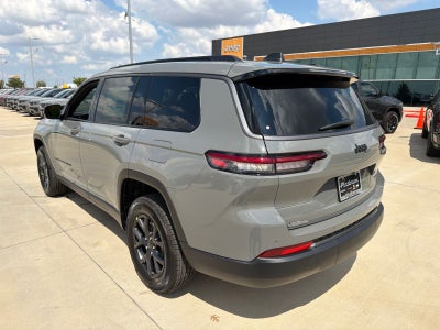 2027 Jeep Grand Cherokee L Laredo Altitude
