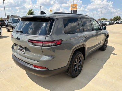 2027 Jeep Grand Cherokee L Laredo Altitude