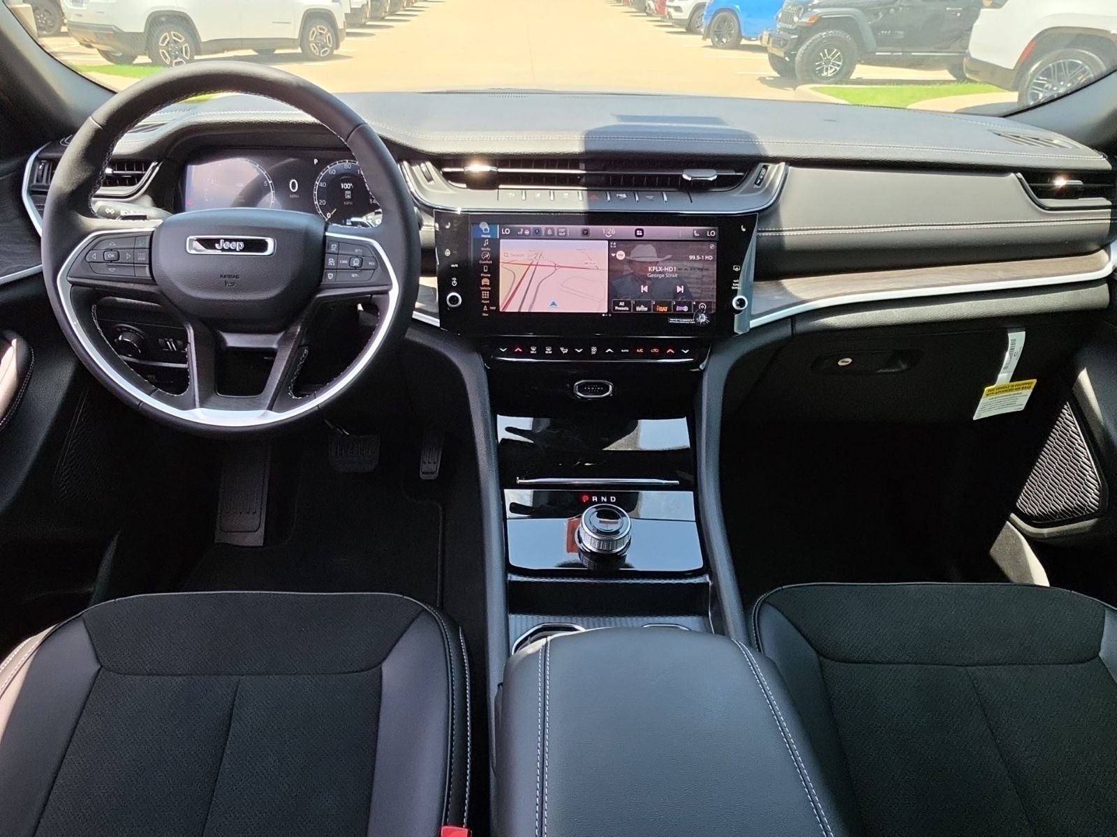 2026 Jeep Grand Cherokee L GRAND CHEROKEE L LAREDO ALTITUDE 4X2