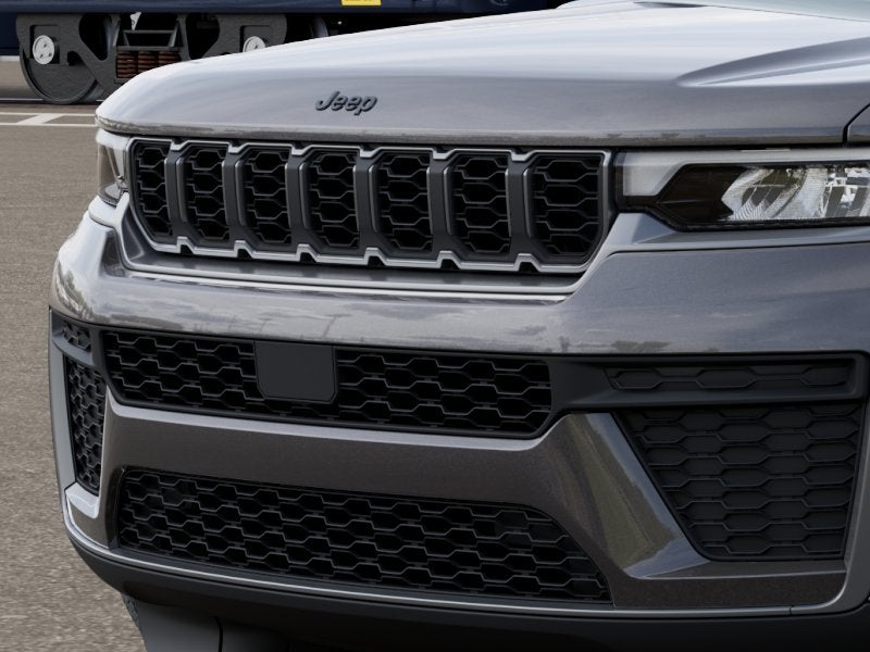 2026 Jeep Grand Cherokee L GRAND CHEROKEE L LAREDO ALTITUDE 4X2
