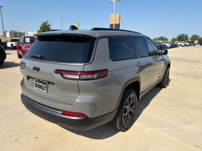 2027 Jeep Grand Cherokee L Laredo Altitude