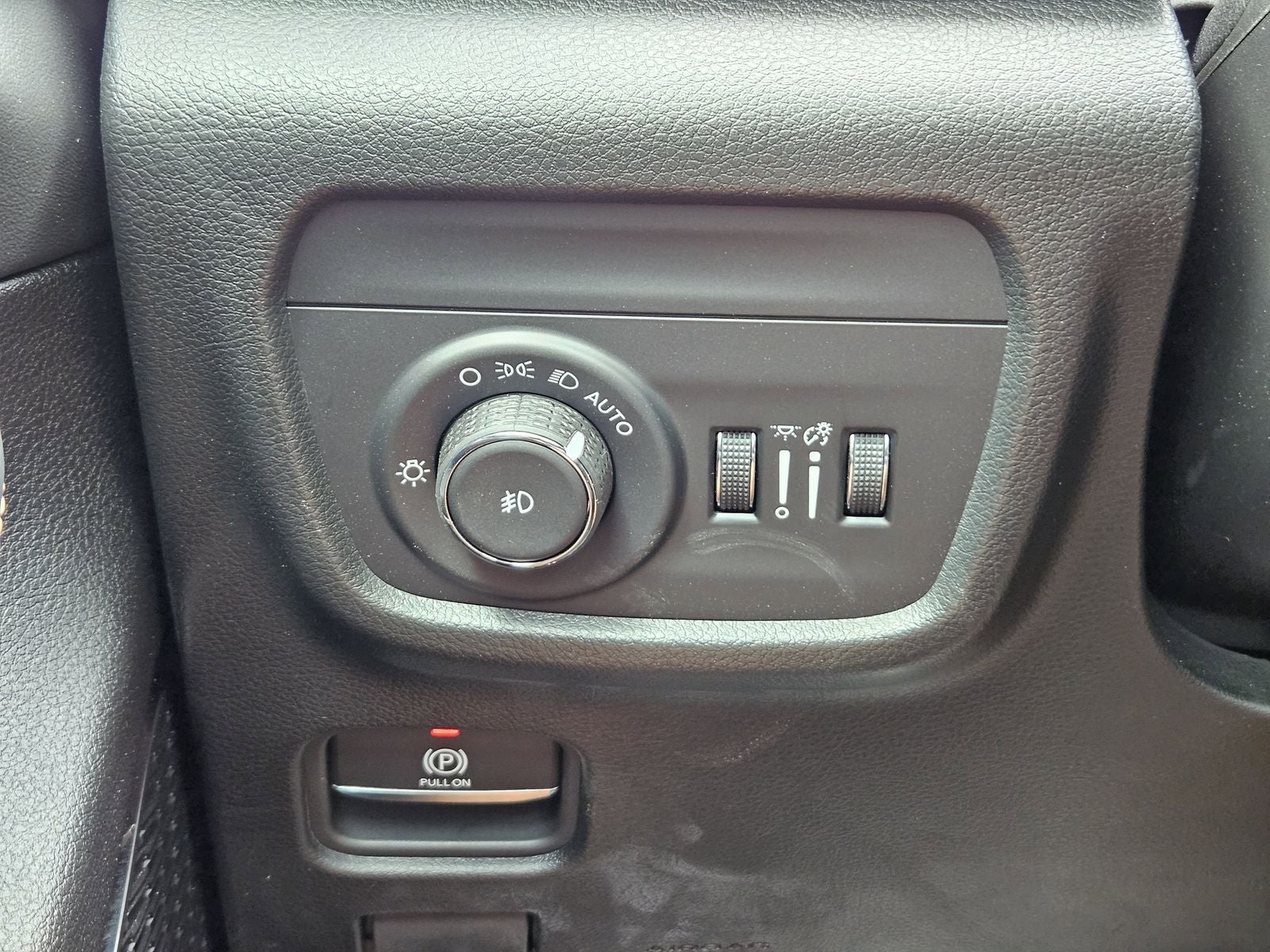 2025 Jeep Grand Cherokee L GRAND CHEROKEE L SUMMIT 4X4