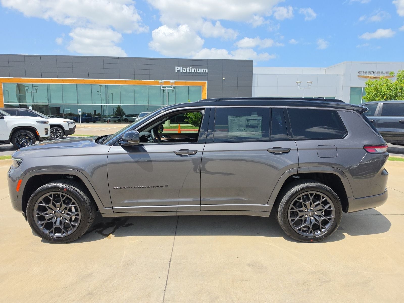 2026 Jeep Grand Cherokee L GRAND CHEROKEE L SUMMIT 4X4