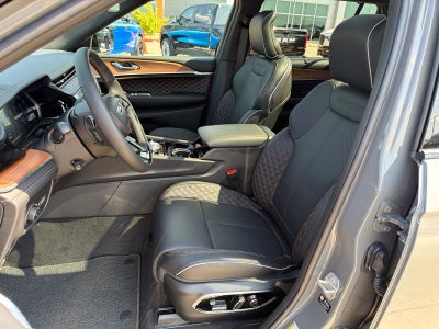 2027 Jeep Grand Cherokee L Summit InTransit