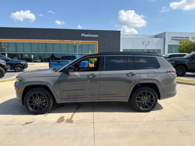2027 Jeep Grand Cherokee L Summit InTransit