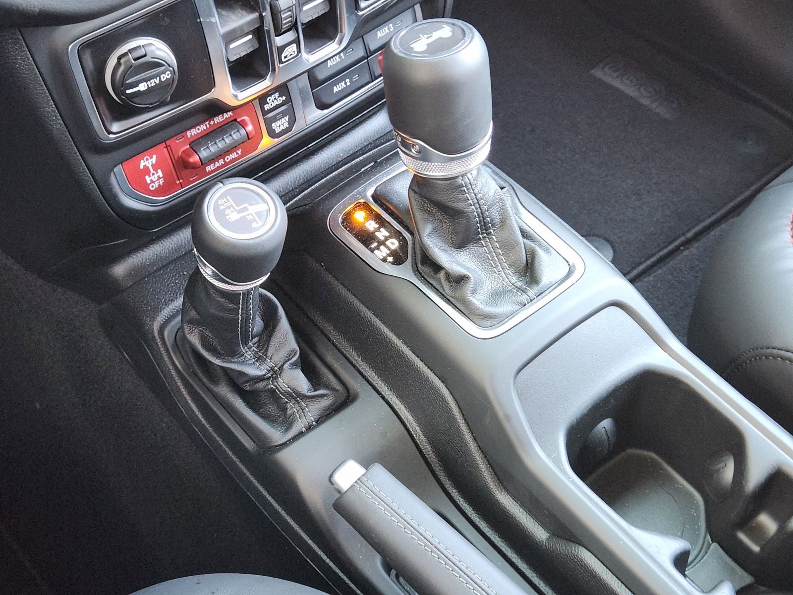 2026 Jeep Wrangler WRANGLER 4-DOOR MOAB 392