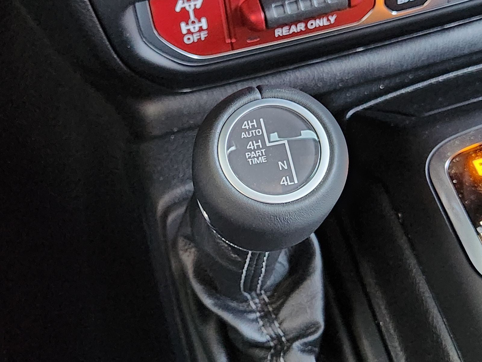 2026 Jeep Wrangler WRANGLER 4-DOOR MOAB 392