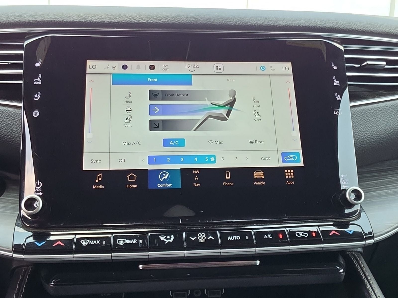 2024 Jeep Wagoneer Series II 4x2