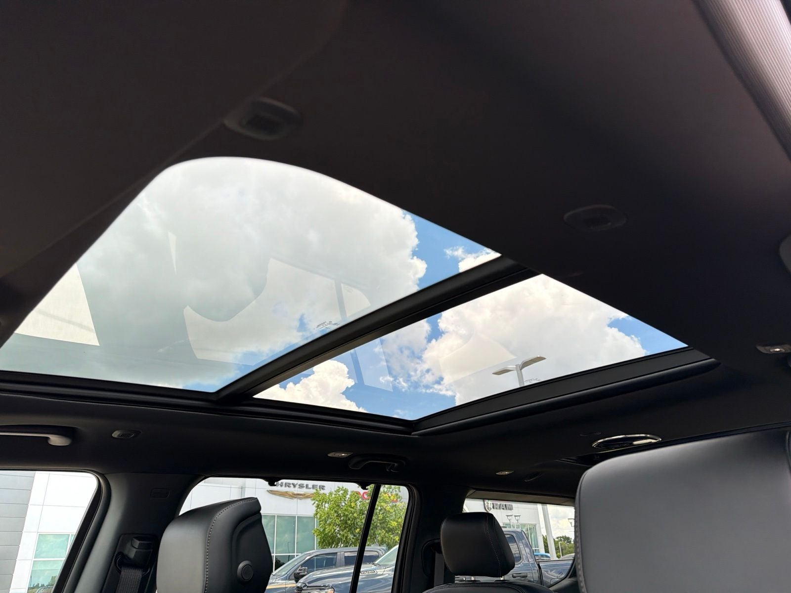 2026 Jeep Grand Wagoneer GRAND WAGONEER LIMITED RESERVE 4X4