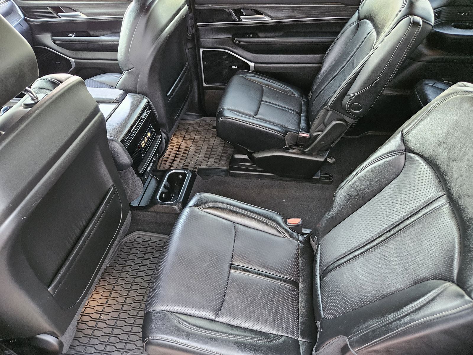 2024 Jeep Wagoneer Series III 4x4