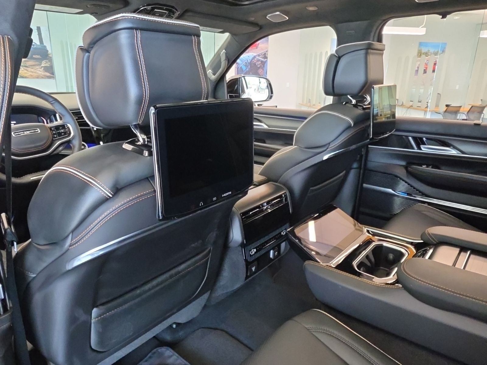 2026 Jeep Grand Wagoneer GRAND WAGONEER SUMMIT RESERVE 4X4