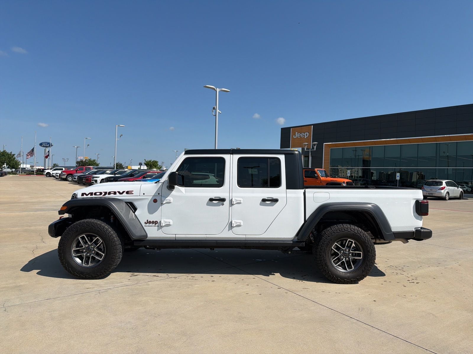 2024 Jeep Gladiator Mojave