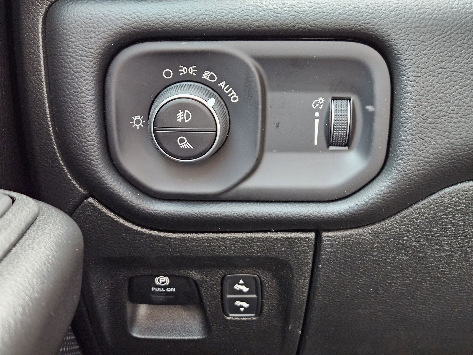 2026 RAM Ram 1500 RAM 1500 BIG HORN CREW CAB 4X2 5'7' BOX