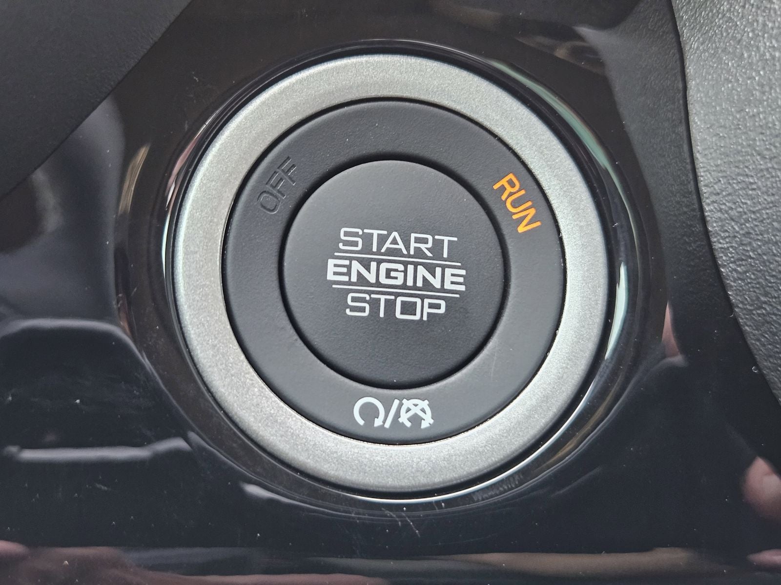 2026 RAM Ram 1500 RAM 1500 LARAMIE CREW CAB 4X2 5'7' BOX