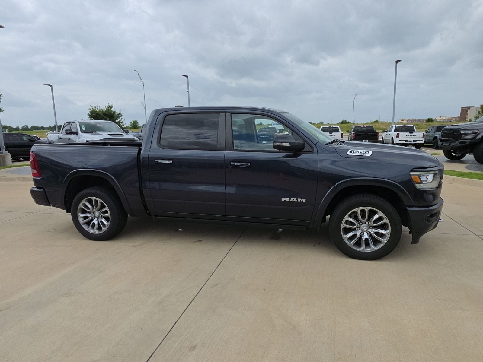2021 RAM Ram 1500 Laramie Crew Cab 4x2 5'7' Box
