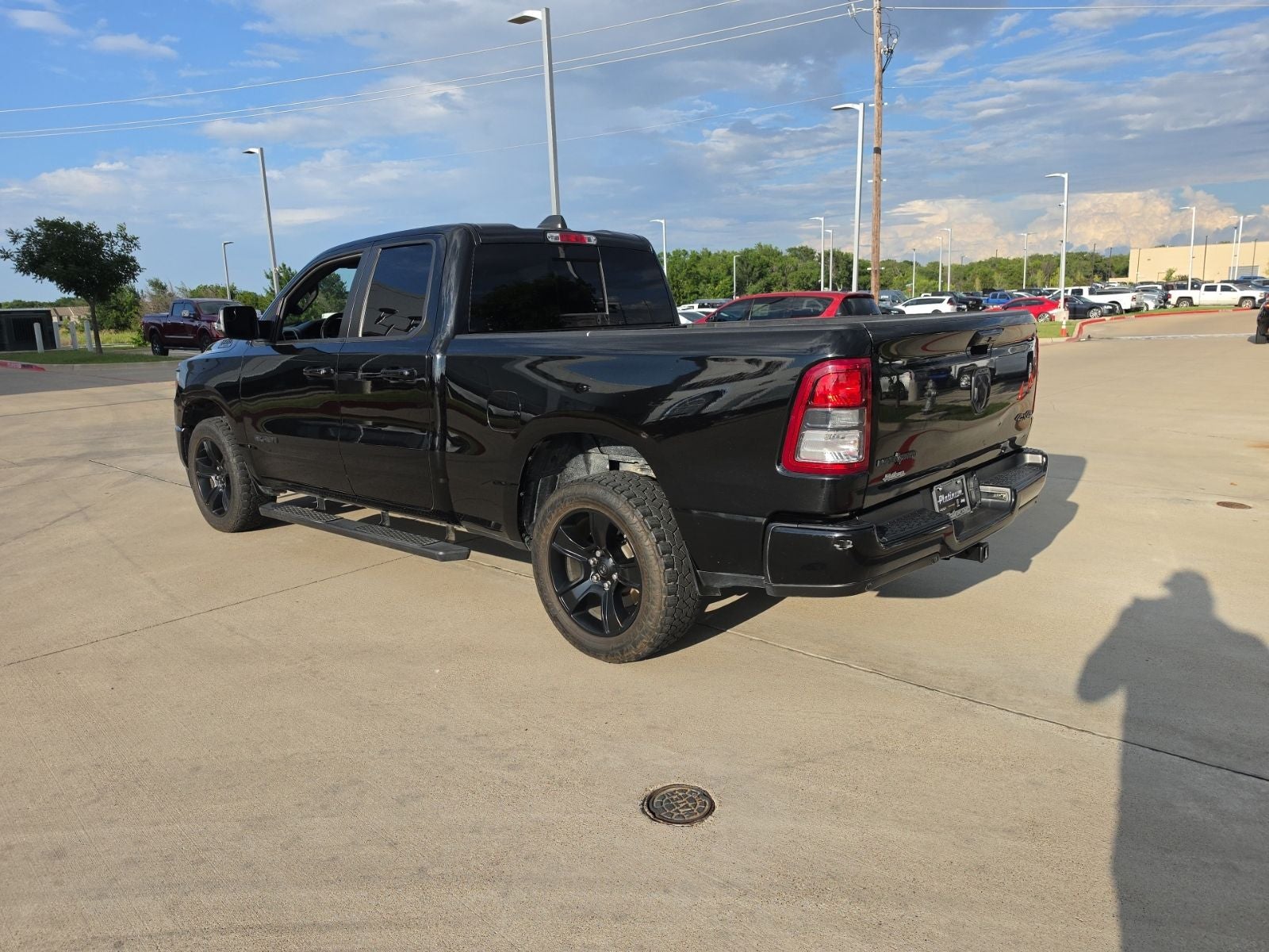2022 RAM Ram 1500 Lone Star Quad Cab 4x4 6'4' Box