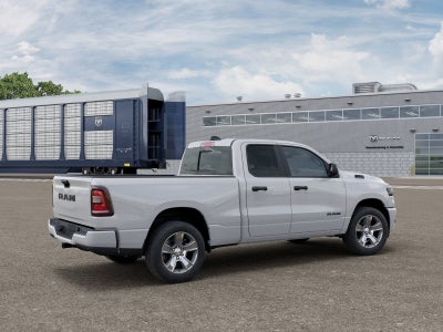 2026 RAM Ram 1500 RAM 1500 EXPRESS QUAD CAB 4X2 6'4' BOX