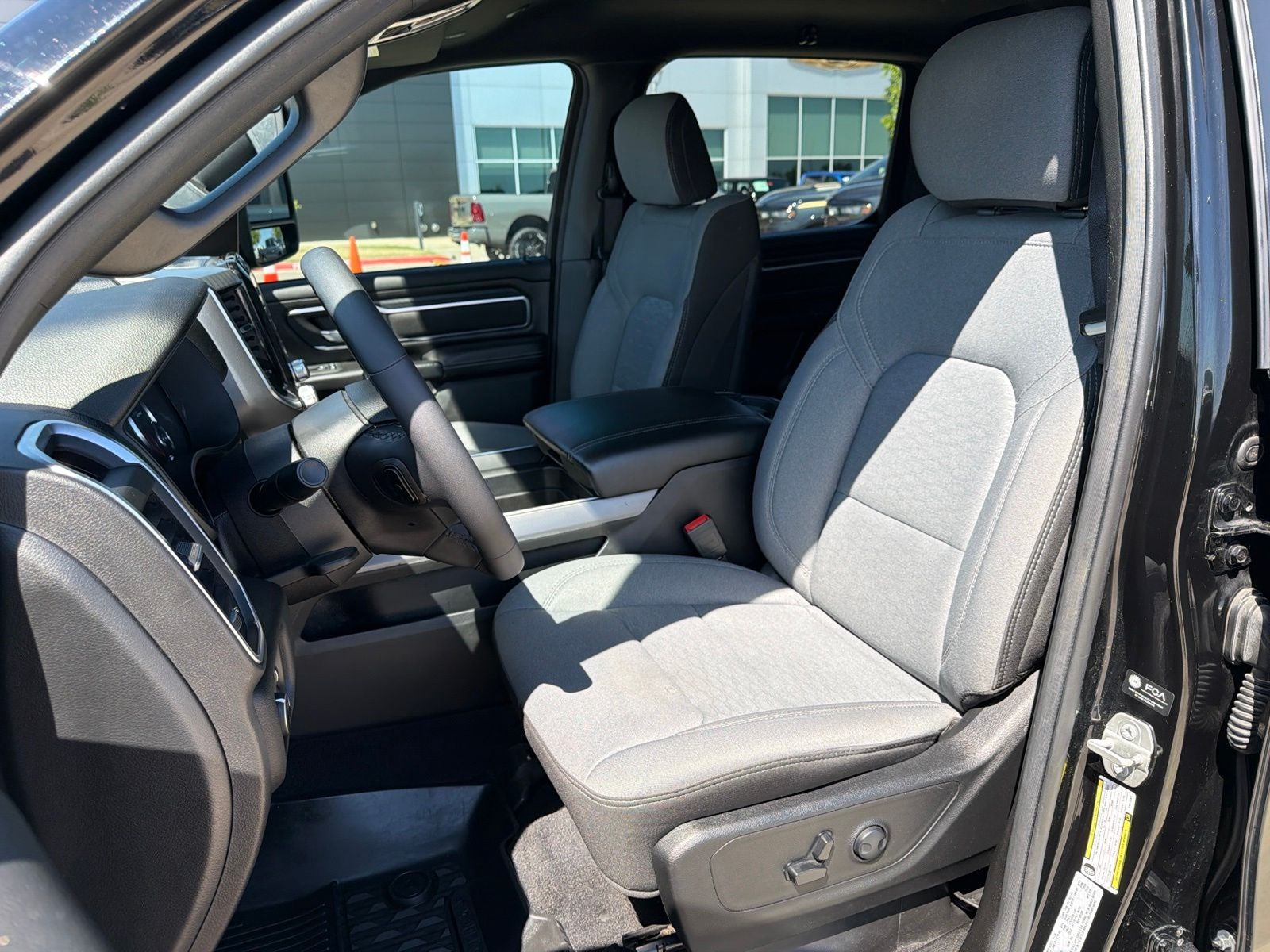 2025 RAM Ram 1500 Lone Star Crew Cab 4x4 5'7' Box