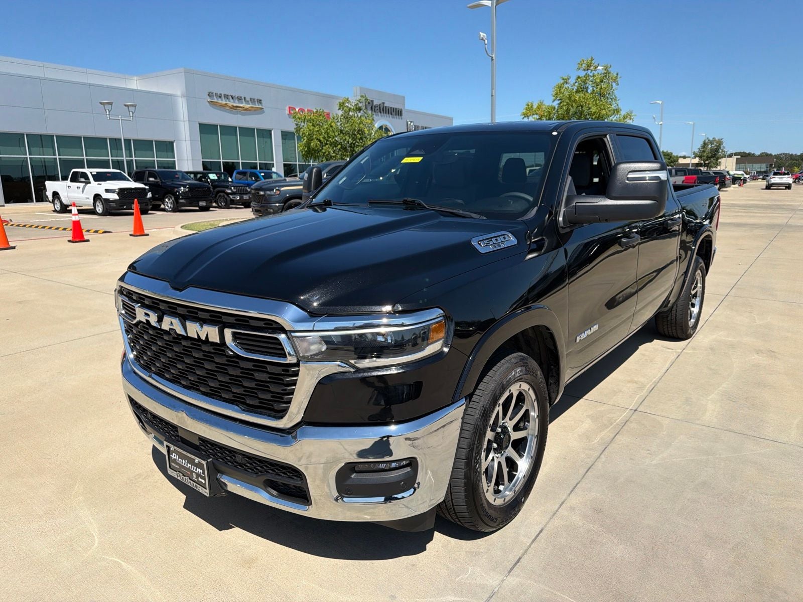 2025 RAM Ram 1500 Lone Star Crew Cab 4x4 5'7' Box
