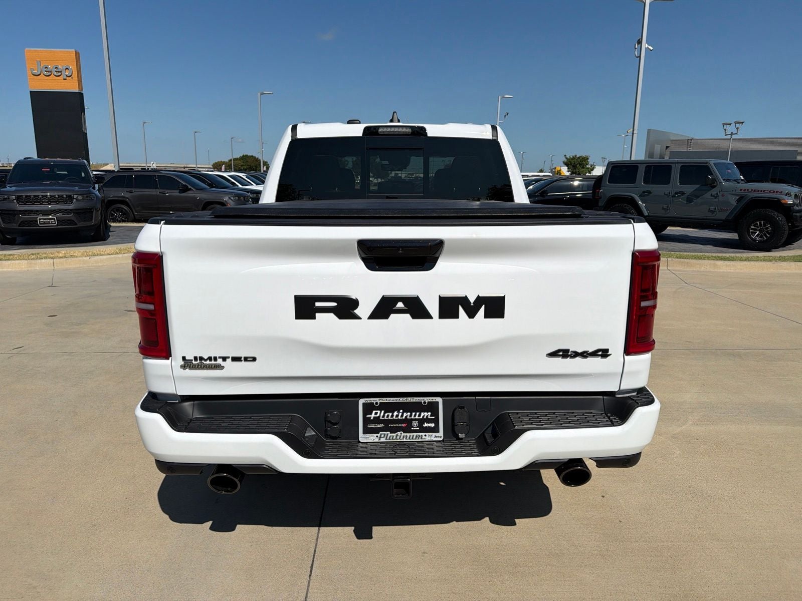 2026 RAM Ram 1500 RAM 1500 LIMITED CREW CAB 4X4 5'7' BOX