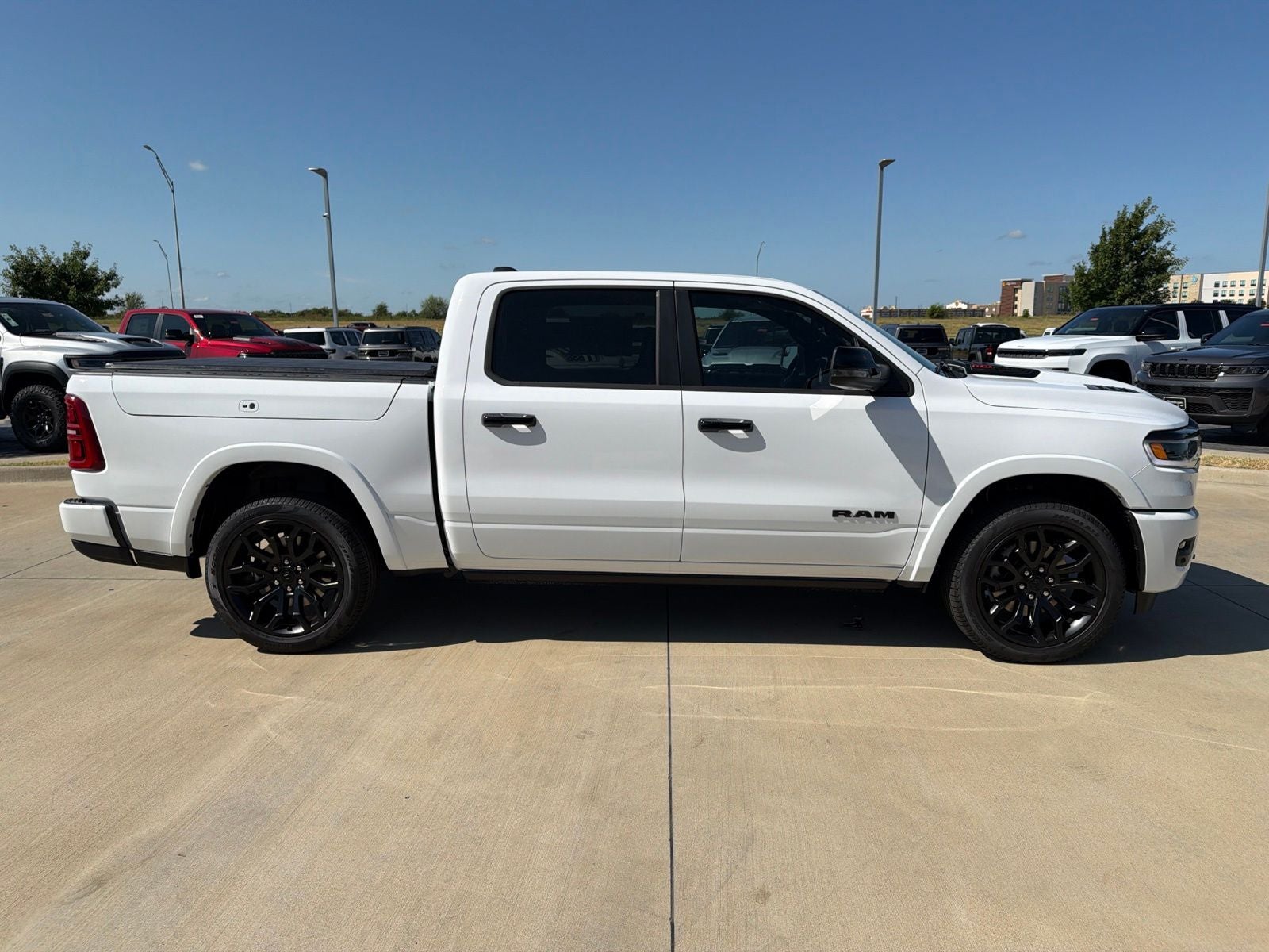 2026 RAM Ram 1500 RAM 1500 LIMITED CREW CAB 4X4 5'7' BOX