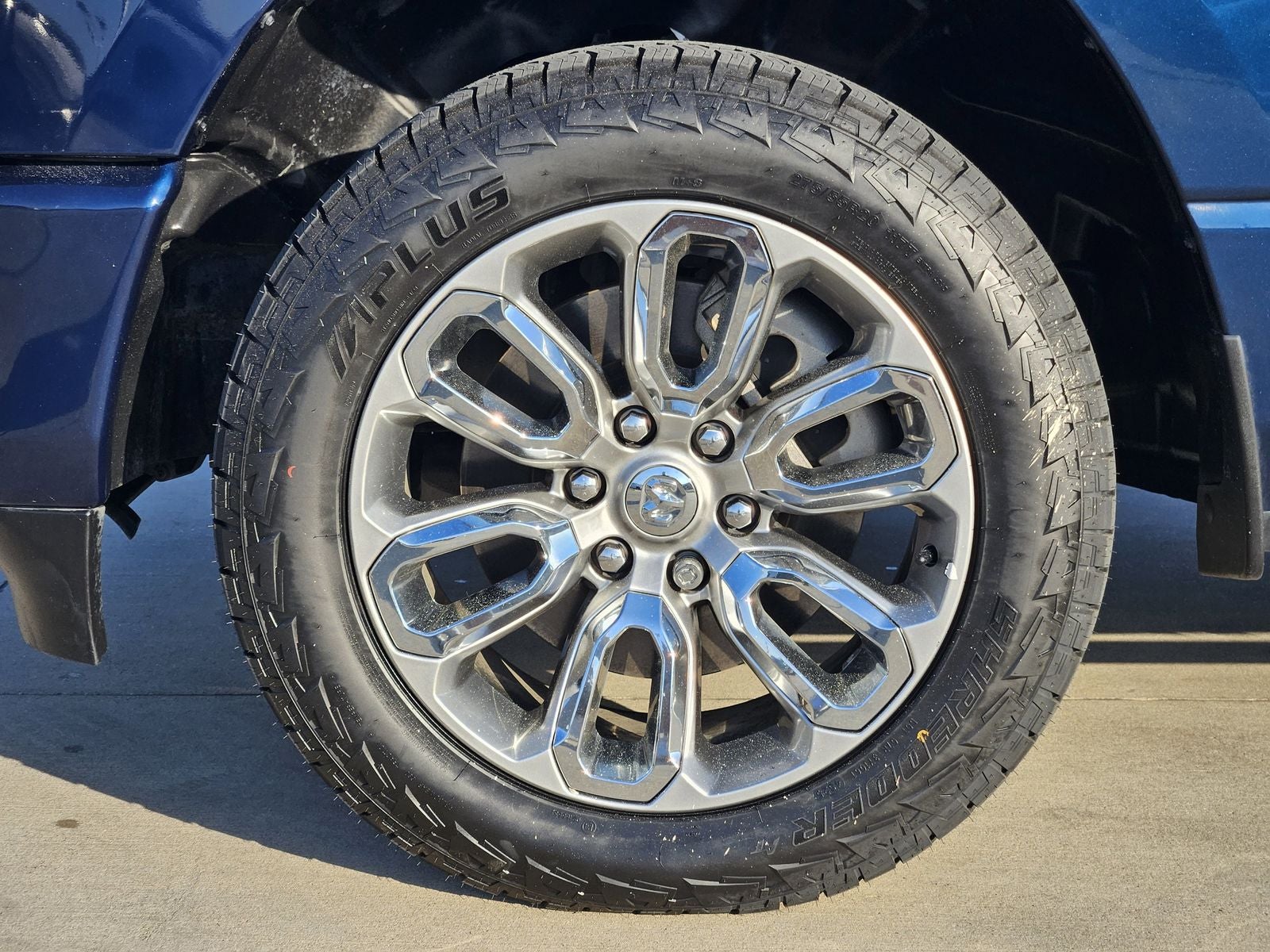 2023 RAM Ram 1500 Laramie Crew Cab 4x4 5'7' Box