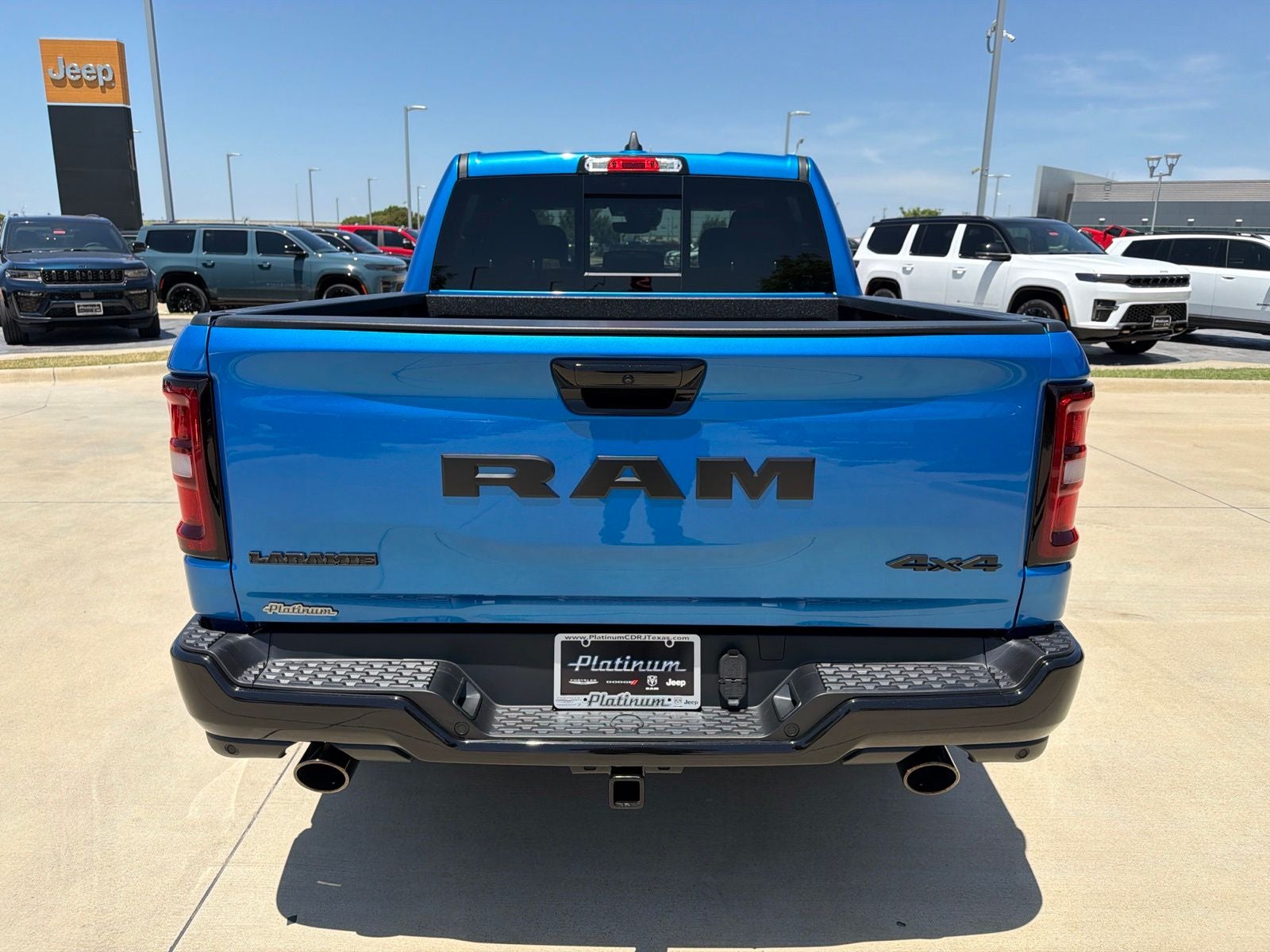 2026 RAM Ram 1500 RAM 1500 LARAMIE CREW CAB 4X4 5'7' BOX