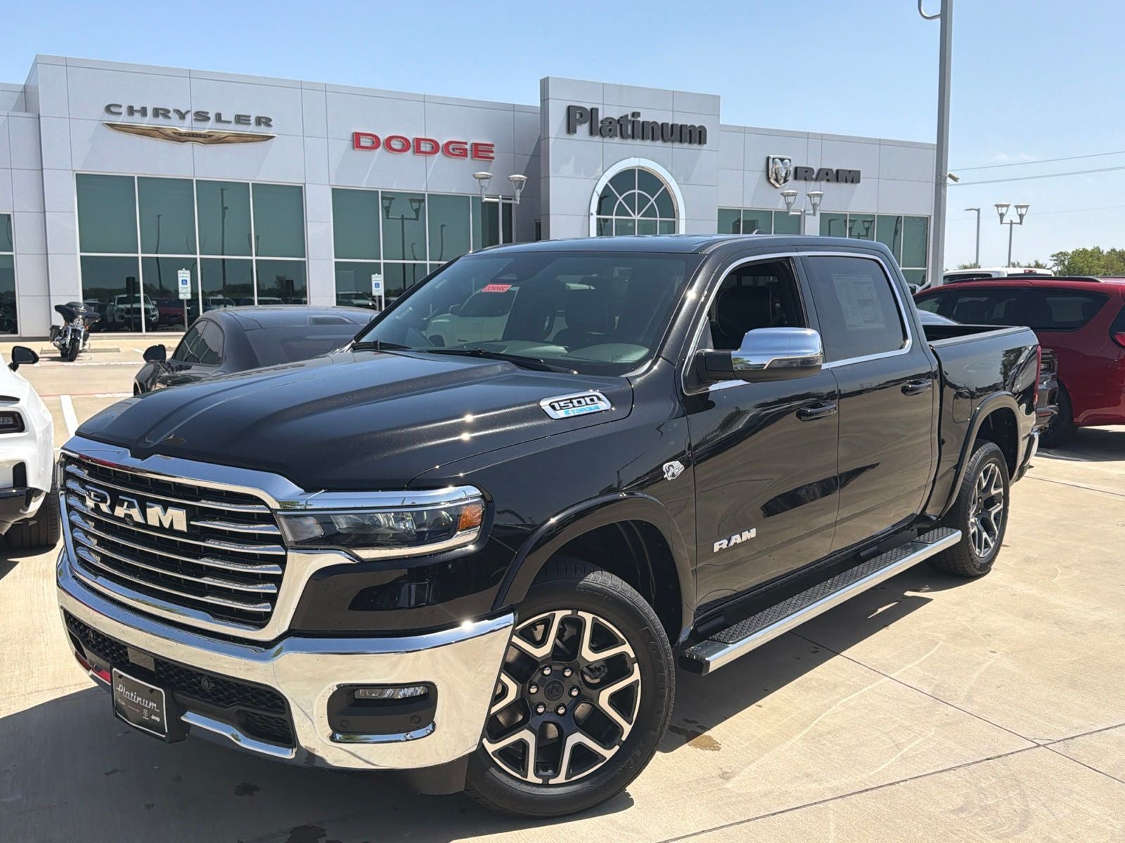 2026 RAM Ram 1500 RAM 1500 LARAMIE CREW CAB 4X4 5'7' BOX