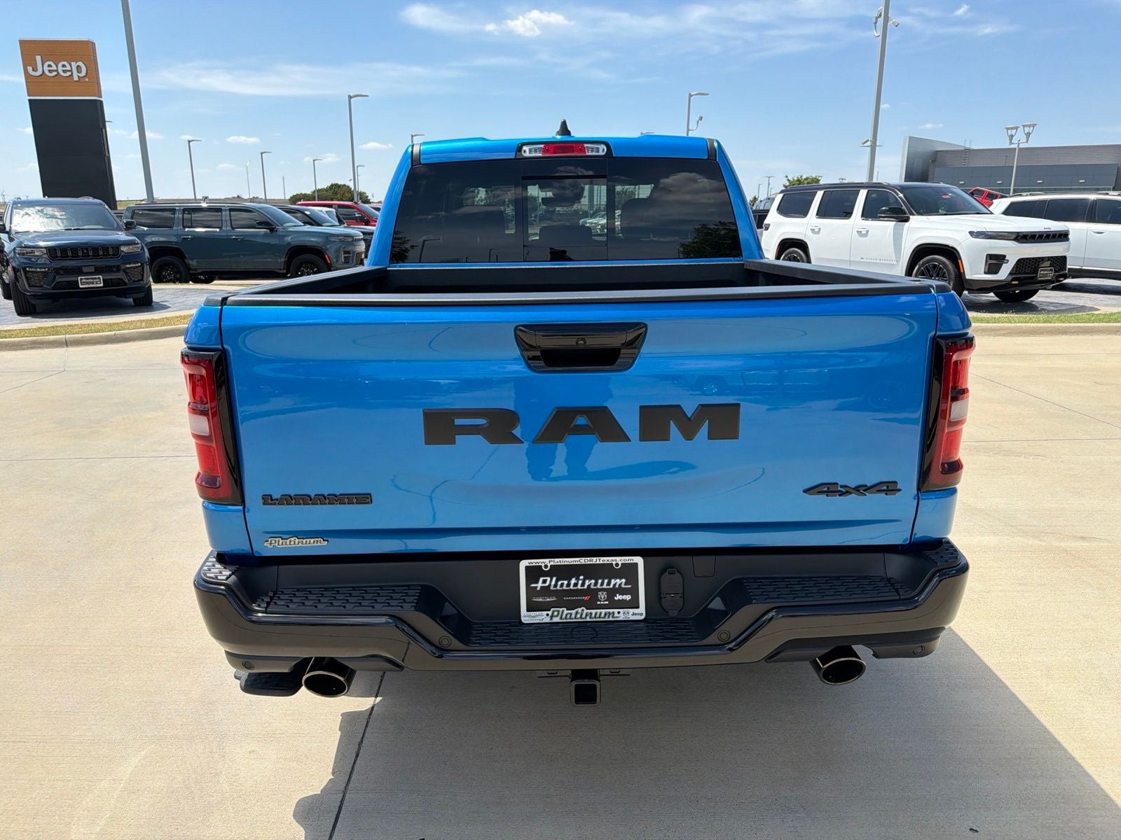 2026 RAM Ram 1500 RAM 1500 LARAMIE CREW CAB 4X4 5'7' BOX