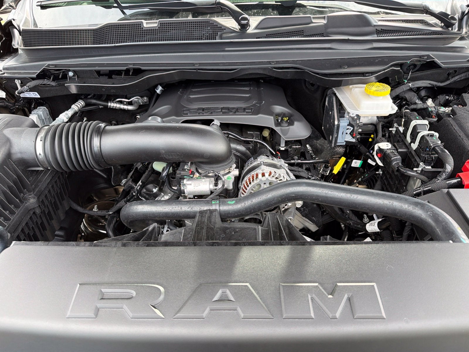 2027 RAM Ram 1500 RAM 1500 REBEL CREW CAB 4X4 5'7' BOX