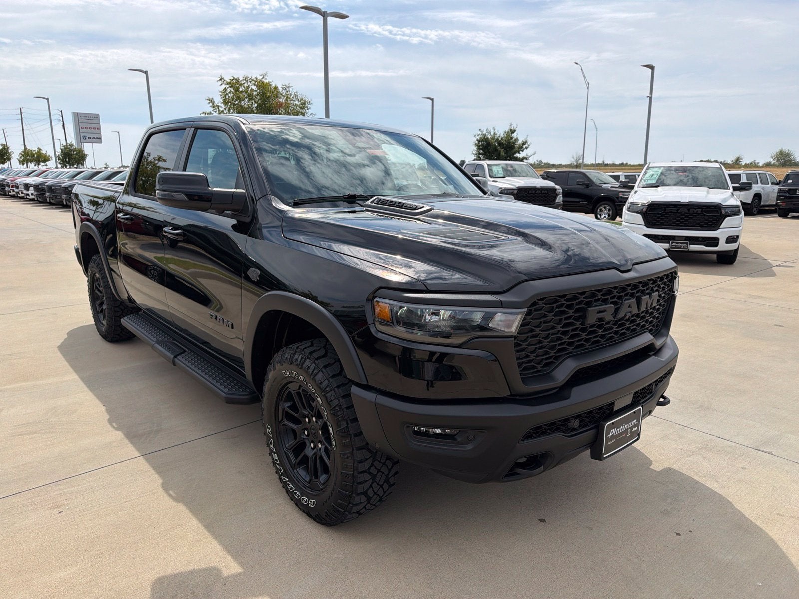 2027 RAM Ram 1500 RAM 1500 REBEL CREW CAB 4X4 5'7' BOX
