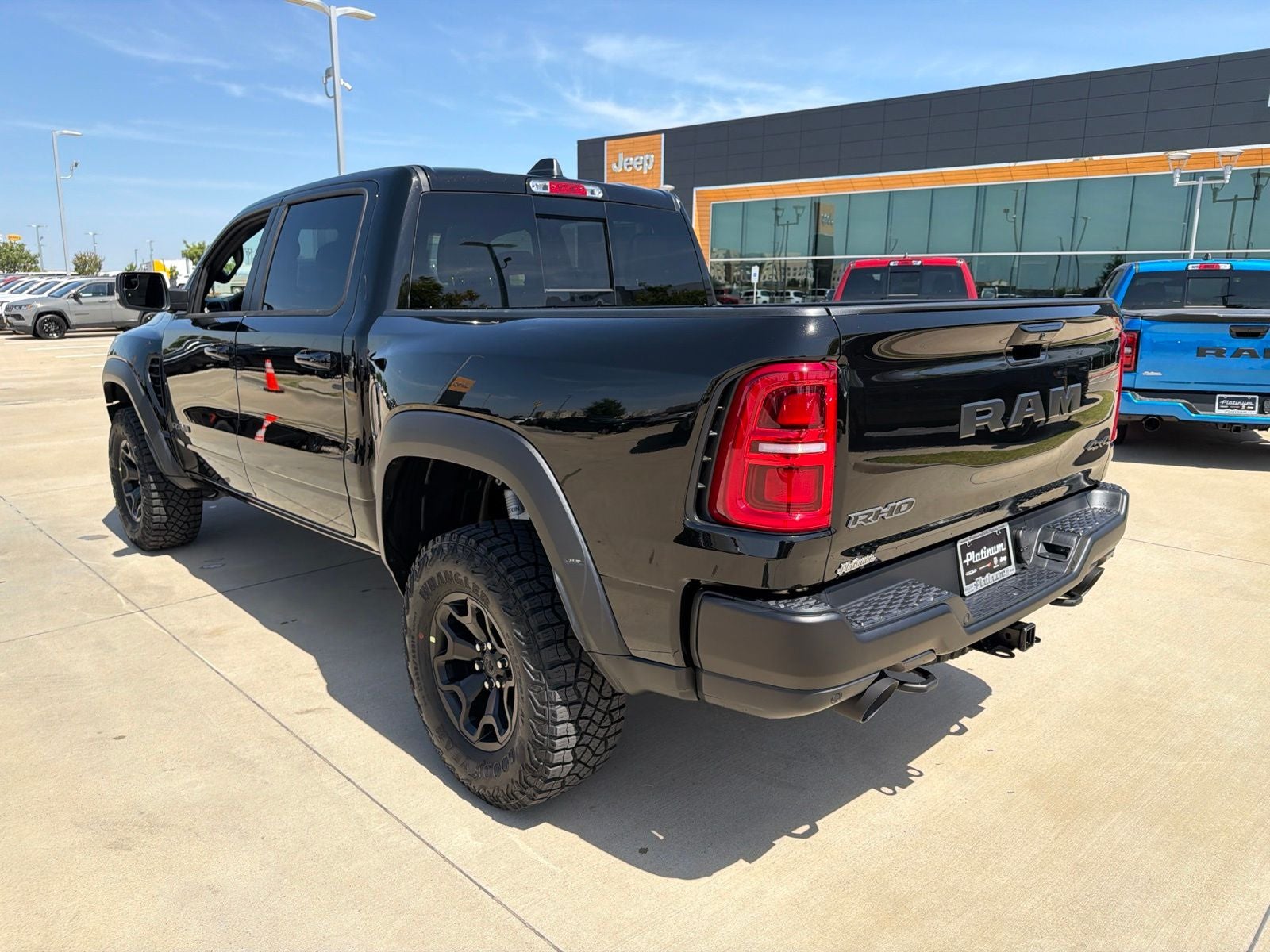 2026 RAM Ram 1500 RAM 1500 RHO CREW CAB 4X4 5'7' BOX
